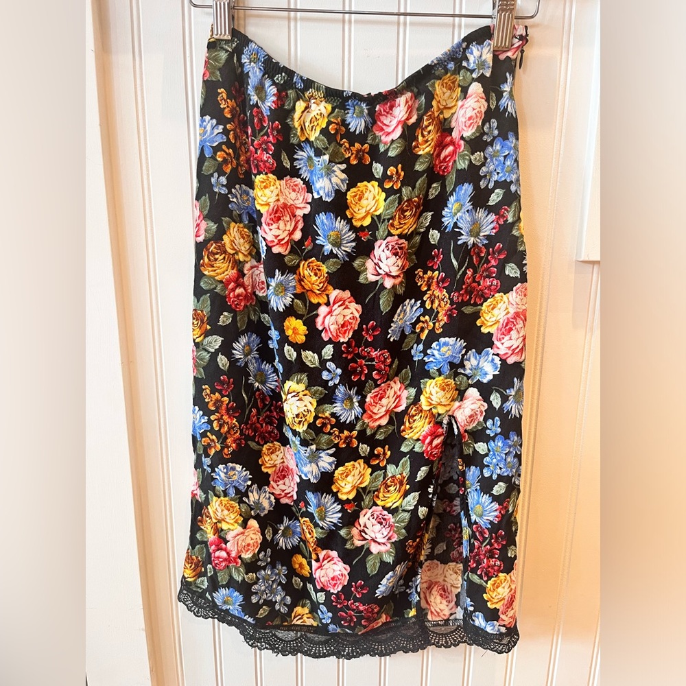 Forever 21 floral midi skirt, cherub, Botanical, medium, spring skirt, lace